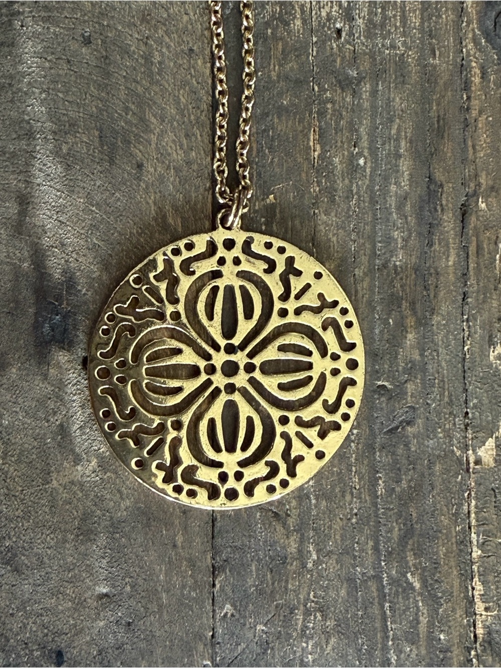 Gold Filigree Round Pendant Necklace - Women Jewelry